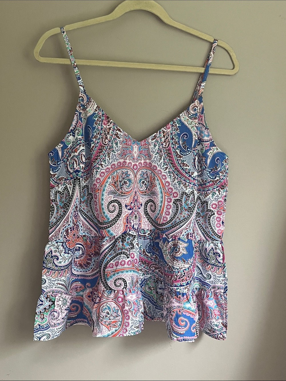 Molly Bracken Paisley Tiered Peplum Wide Ruffle Blue/Pink Camisole Tank large